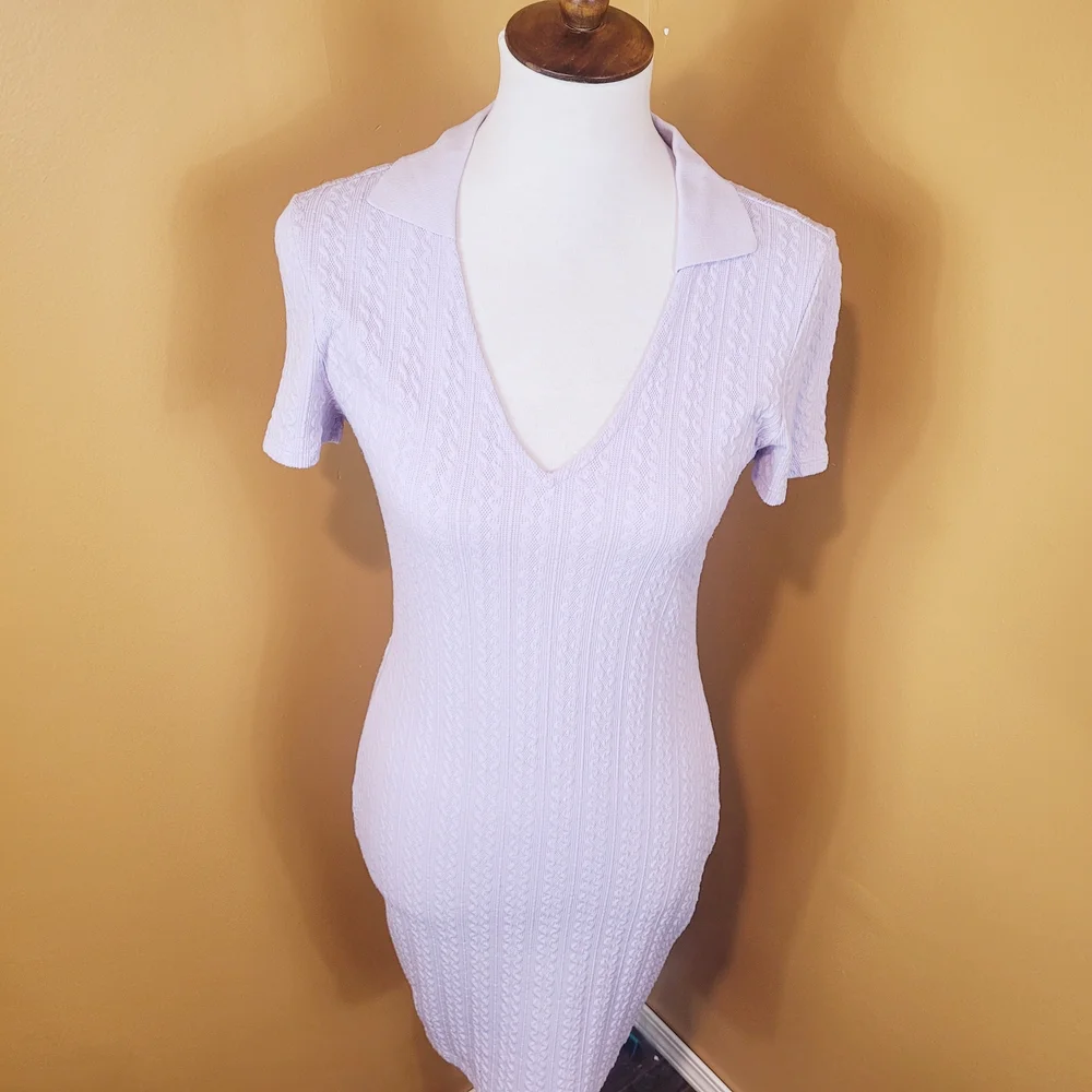 H&M Lilac Knit V-Neck Dress - Picture 3 of 7